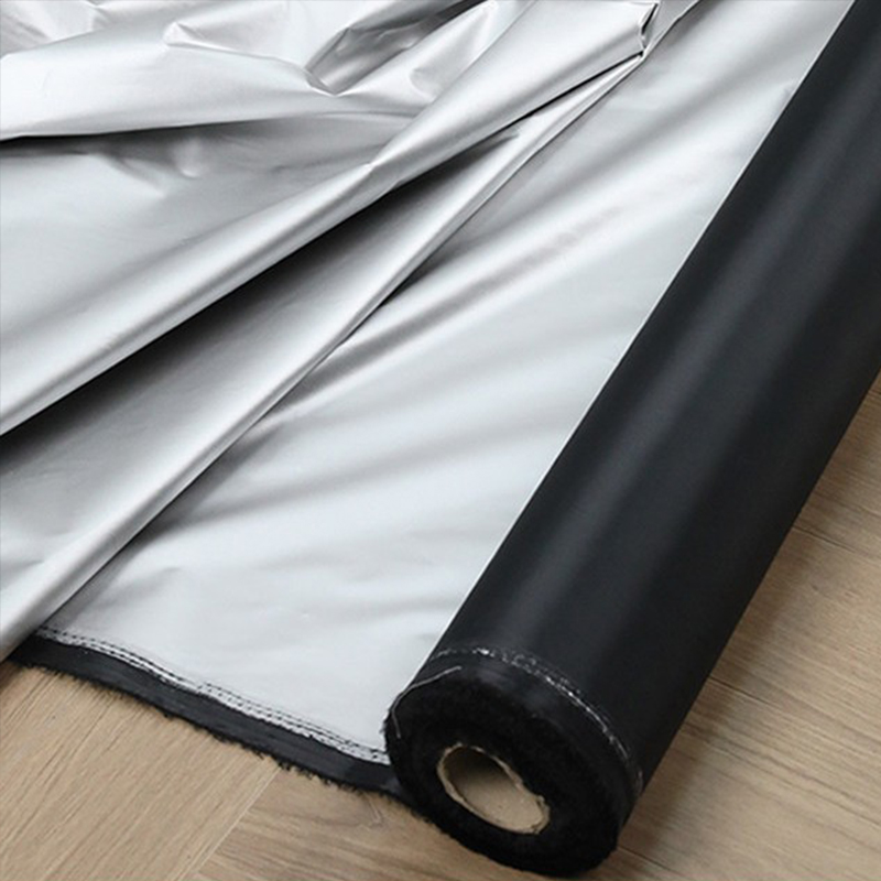 1m Black Silver Coated Blackou - Sewing Fabric recension och pris