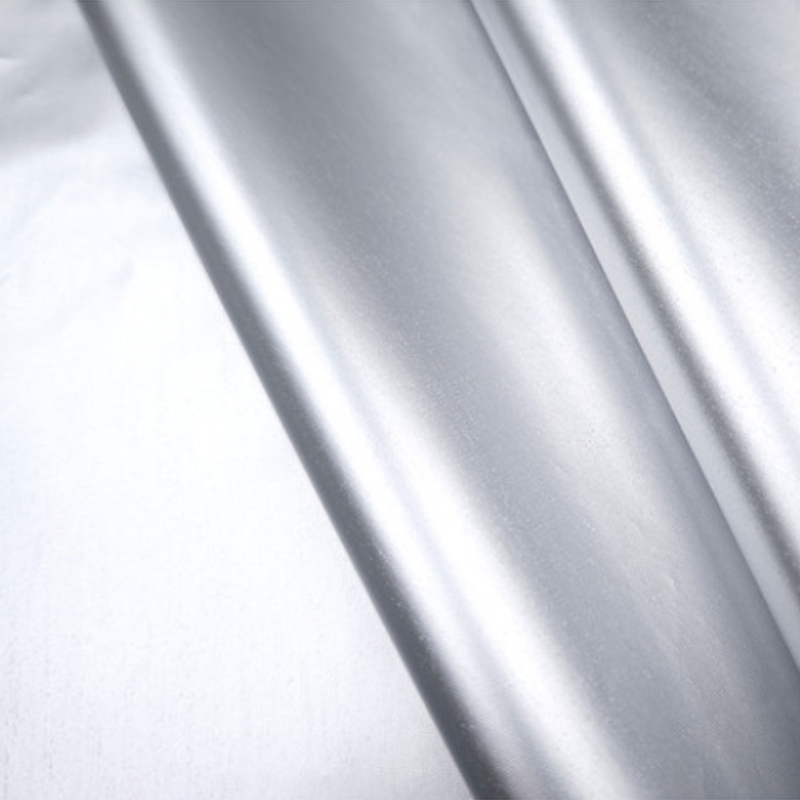1m Black Silver Coated Blackou - Sewing Fabric recension och pris