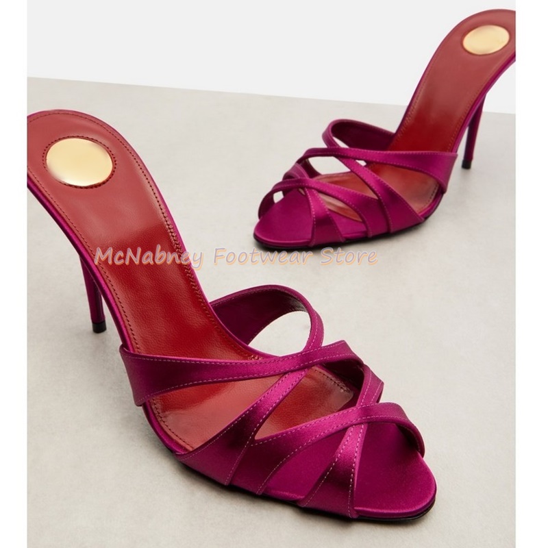 Pointed Stilettos Satin Fabric - Sewing Fabric recension och pris
